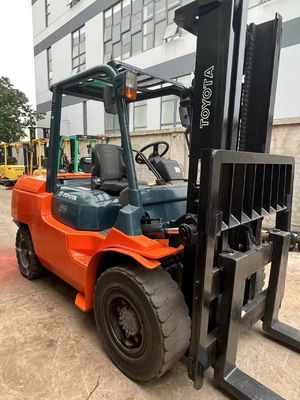 High Quality New Toyota Forklift With A Capacity Of 5 Tons Imported From Japan