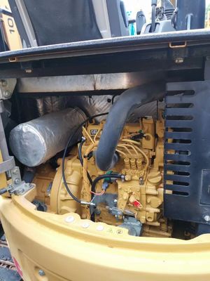 Imported second-hand Cat excavator 303E is of good quality and affordable price