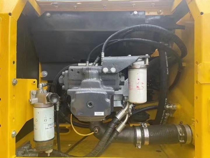 PC220 Gebrauchtes Komatsu Bagger 23 Tonnen 1 Kubikmeter für jedes Bauprojekt