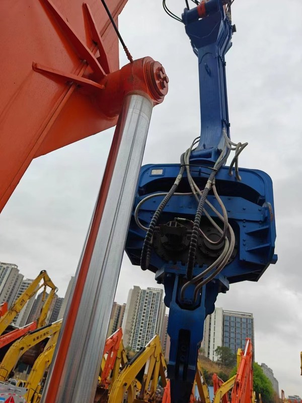 Hochleistungs-Hitachi 470 LC-3 Bagger: Ihr nächster Schwerlastpartner!