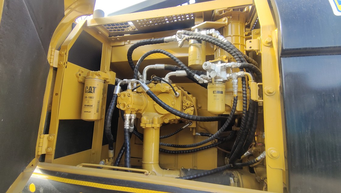 Tolles Angebot: Gebrauchte Cat 325 CL-Bagger zum Verkauf, in gutem Zustand