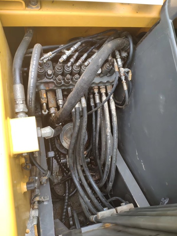 Gebrauchtes 8 Tonnen schweres Volvo Bagger gut gepflegt heute erhältlich zu einem günstigen Preis