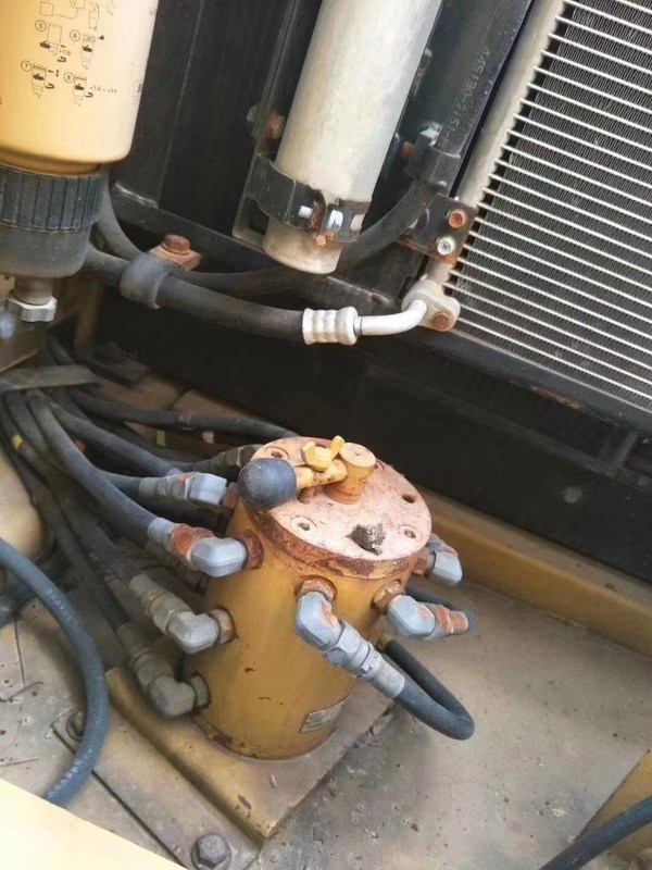 Ausgezeichneter Zustand Cat320 Bagger mit geringen Arbeitszeiten zum Verkauf bereit zur Arbeit