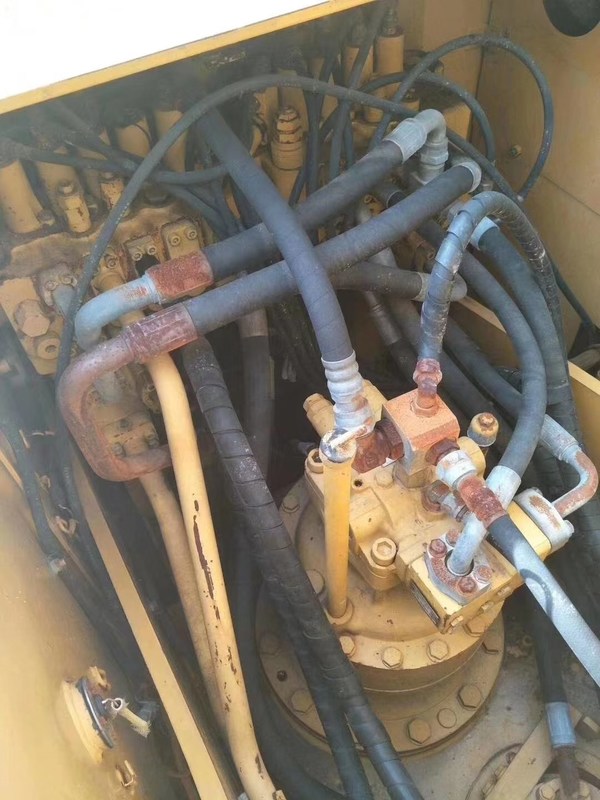 Ausgezeichneter Zustand Cat320 Bagger mit geringen Arbeitszeiten zum Verkauf bereit zur Arbeit