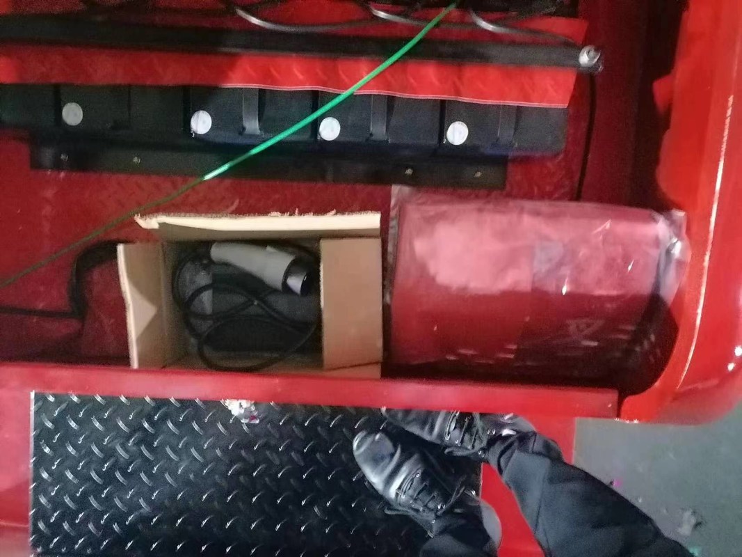 Brandneue Mini-Diesel-Gabelstapler und brandneue Mini-Elektro-Gabelstapler