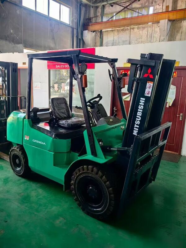 Mitsubishi FD25 FD30 3ton Used Forklift Secondhandl Forklift low price Good Working Condition 2 Mast 3 Stages
