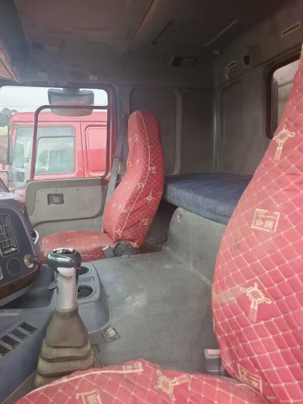 SINOTRUK Used Dump Truck 380 hp Promotional HOWO Dump Truck Mining Truck Camion Benne 12 Wheel 30 Tons Dumper